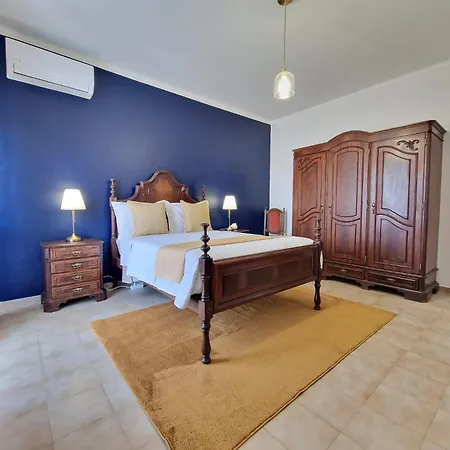 Πανσιόν - & Rooms, Rooftop River View, Bbq & Ac *