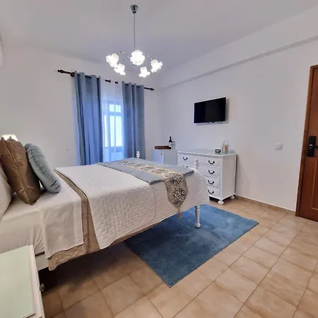- & Rooms, Rooftop River View, Bbq & Ac *