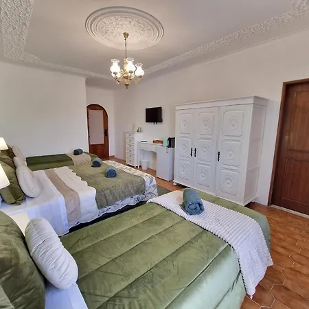 - & Rooms, Rooftop River View, Bbq & Ac 3*